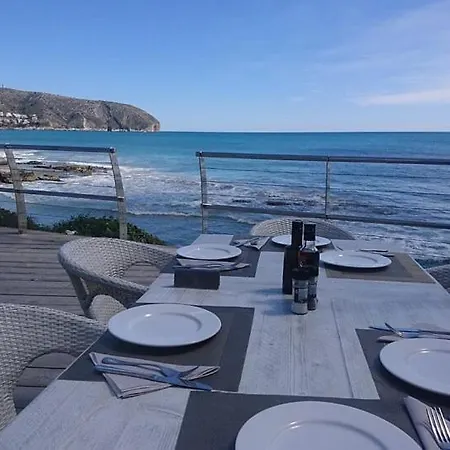 Villa Malibu - Plusholidays *